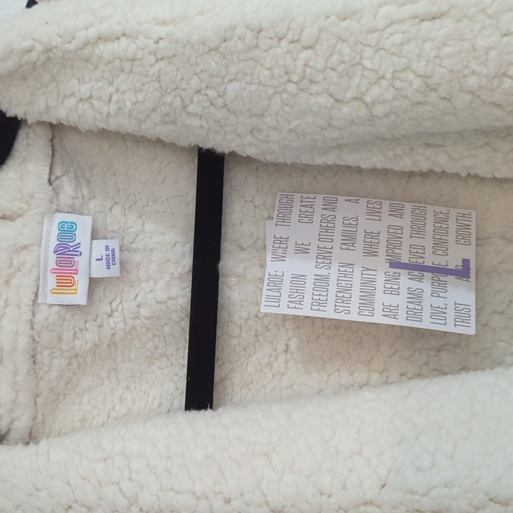NWT MARLOW VEST SZ L - Picture 5 of 8